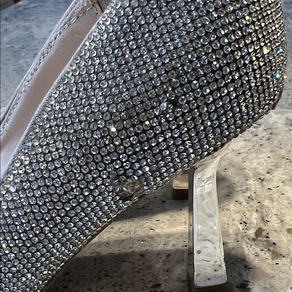 Steve Madden Glittering Silver Heels Size 6 - Picture 7 of 14